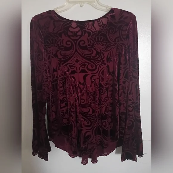 Ultra Pink Burnt Velvet Women's Patterned Top in Deep Burgundy Sz L - Picture 3 of 9